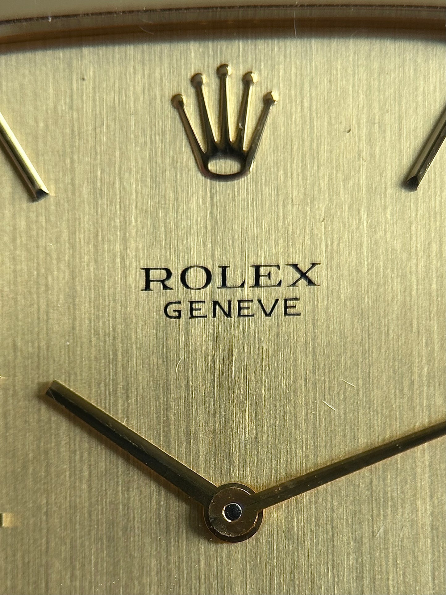 Rolex Cellini Rectangle Case 18k Gold 1995