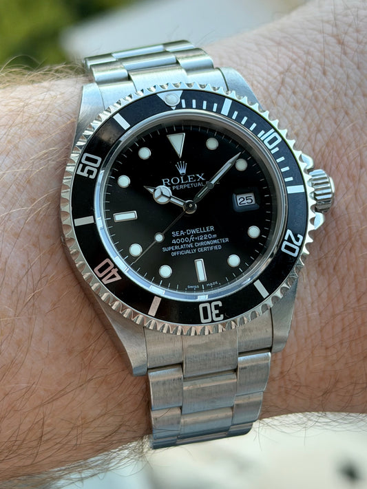 Rolex Sea-Dweller 16600 2005 with RSC + Box