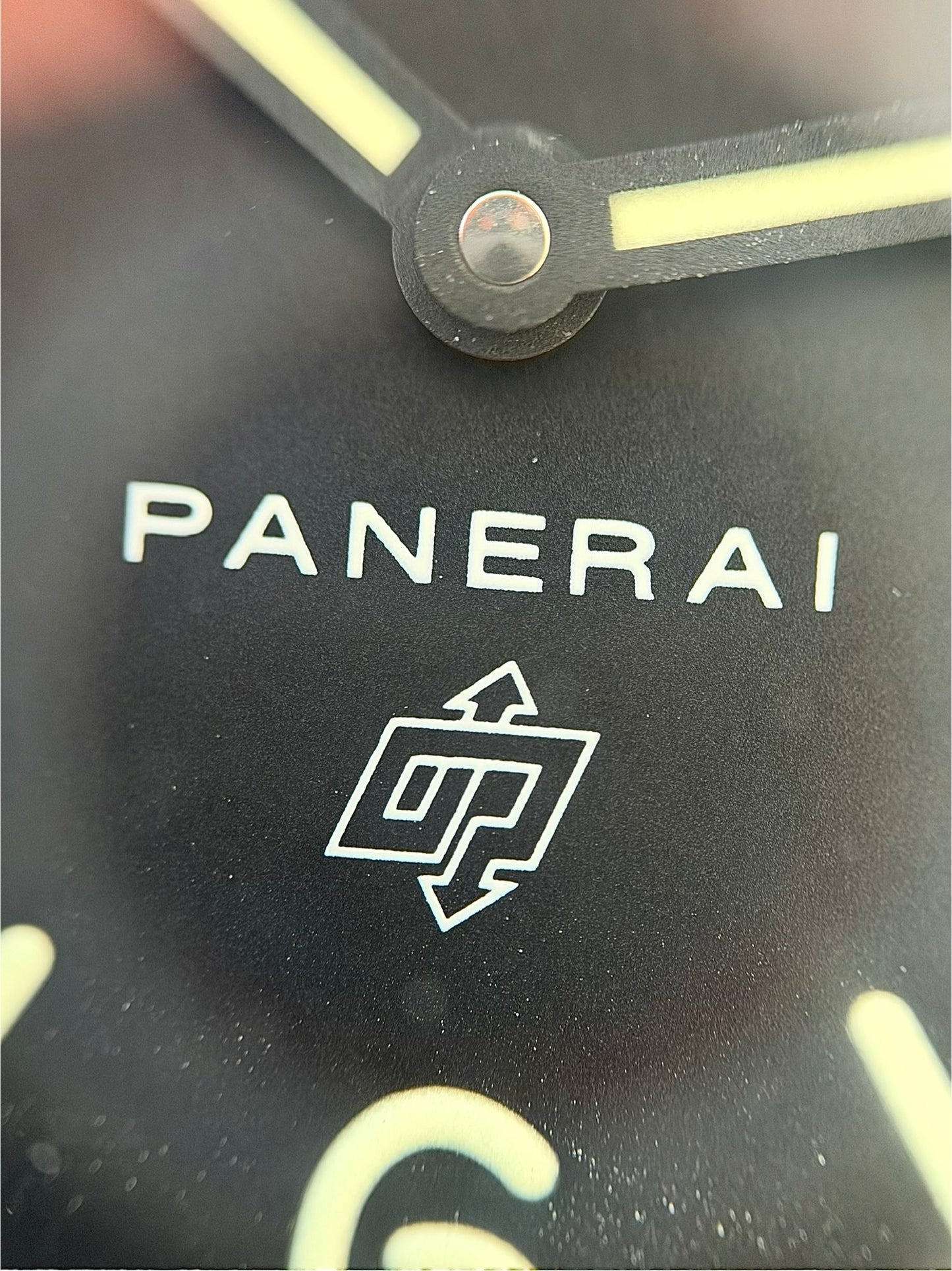 Panerai Luminor PAM00000 with Papers 2011