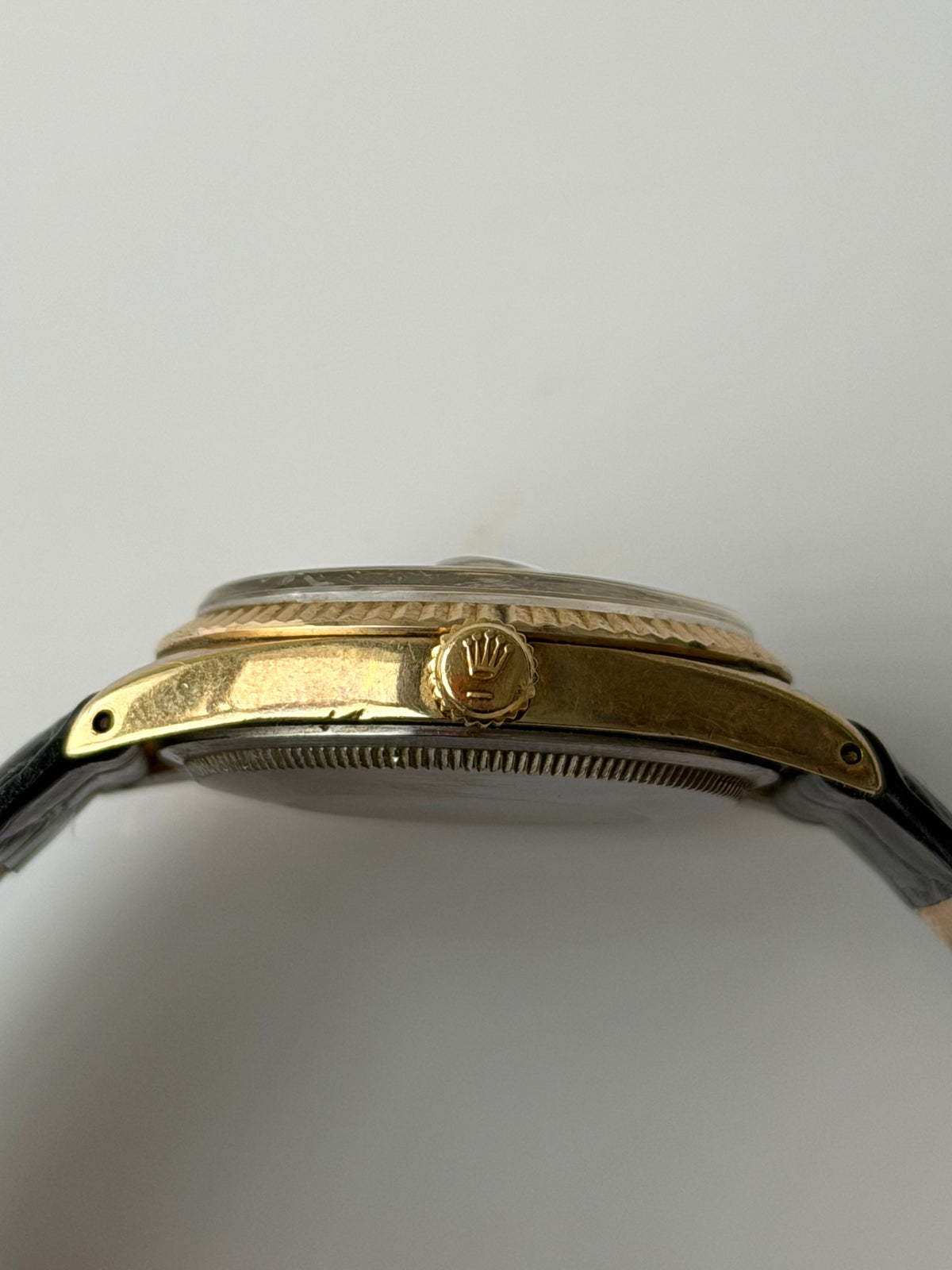 Rolex Oyster Perpetual Date 1024 14k Gold Bezel 1963