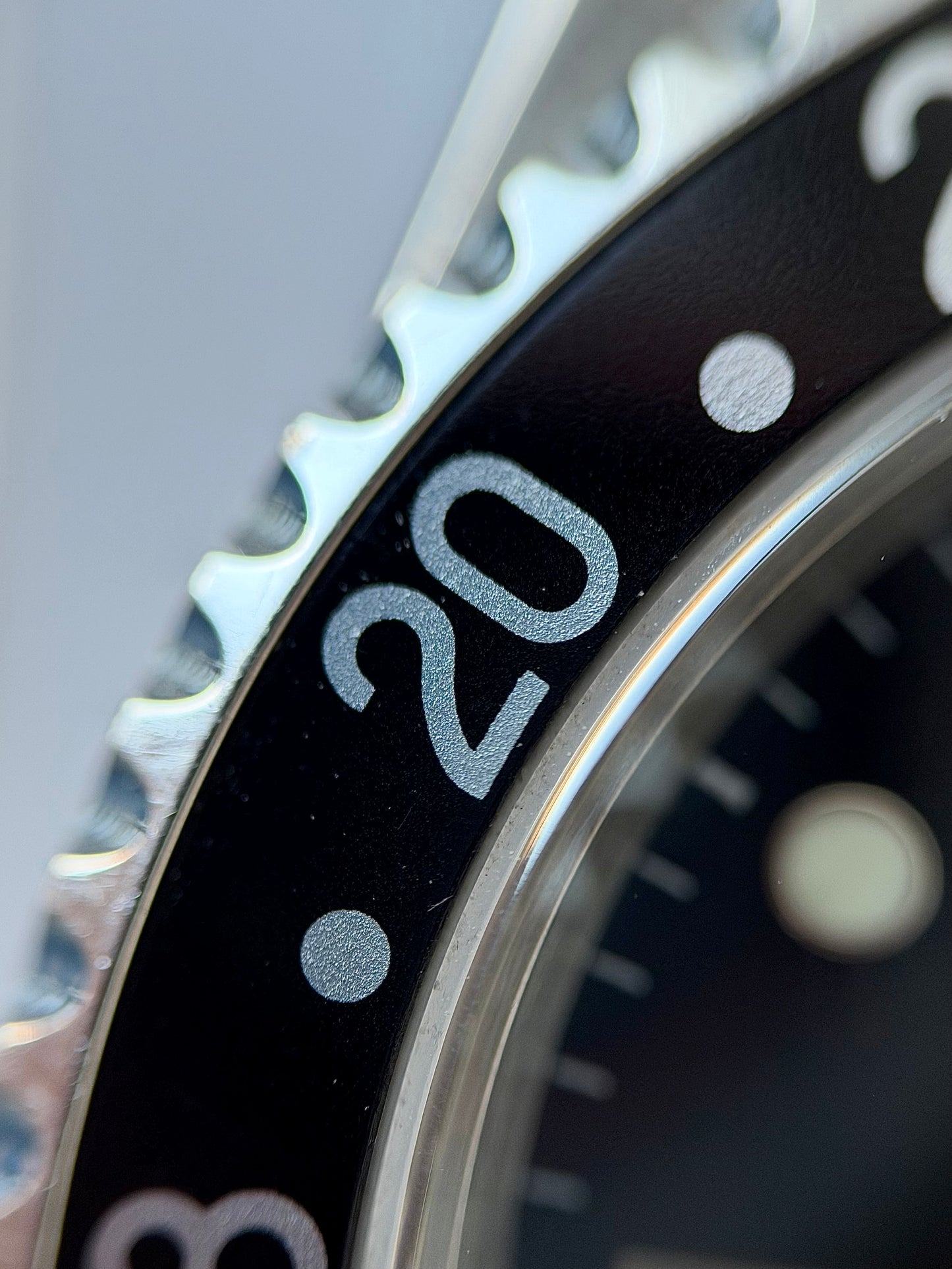 Rolex GMT Master II Black Bezel 16710 2001 with Box