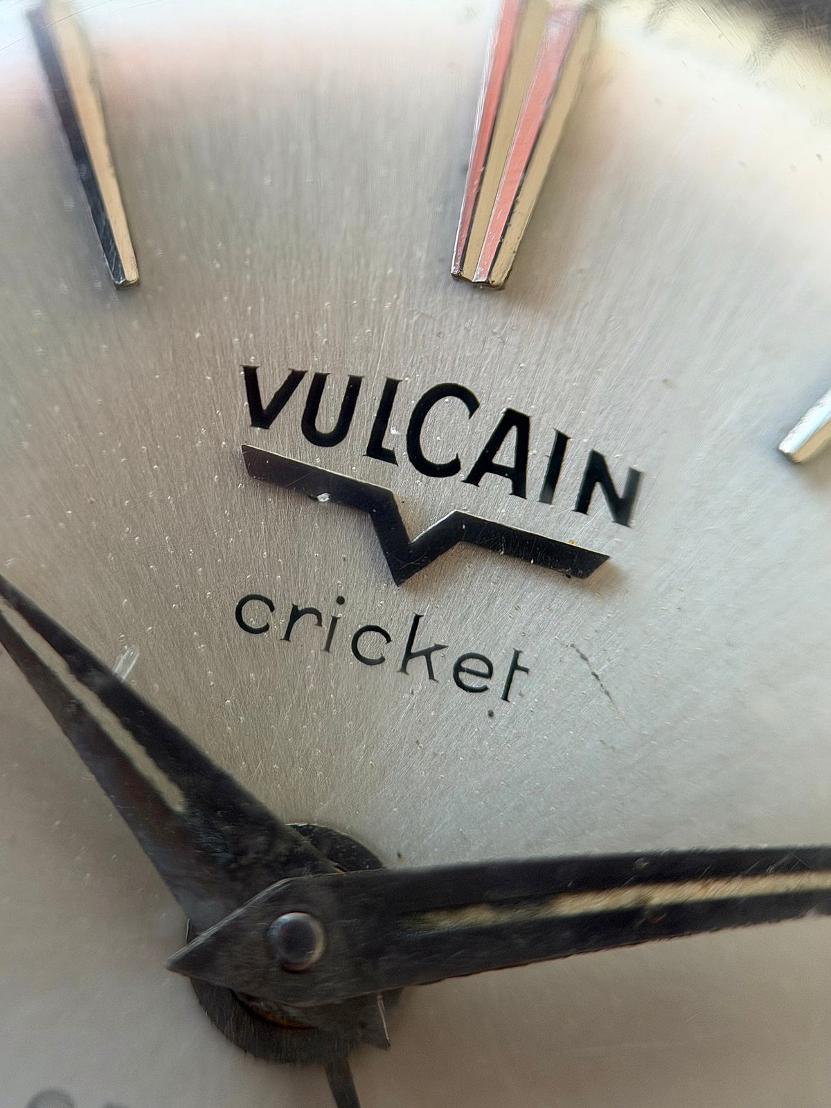 Vulcain Cricket Alarm Date S1522A