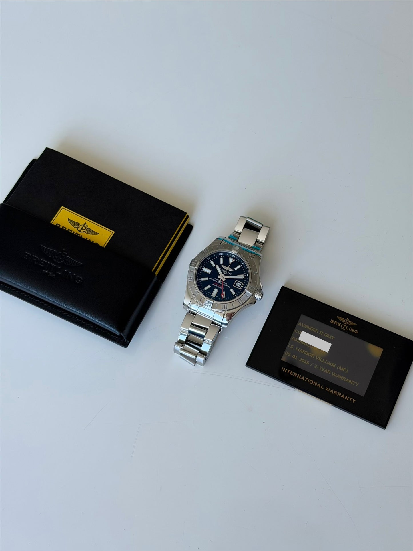 Breitling Avenger II GMT 2015 with Papers A3239011