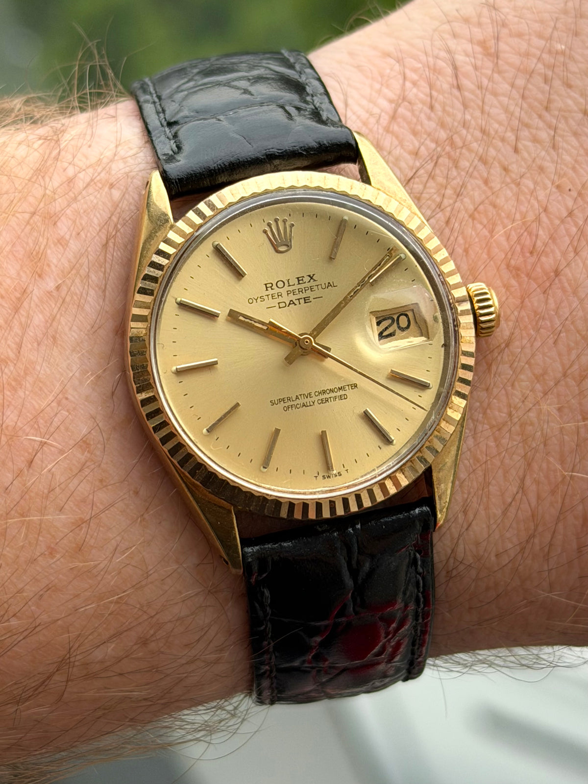 Rolex Oyster Perpetual Date 1024 14k Gold Bezel 1963