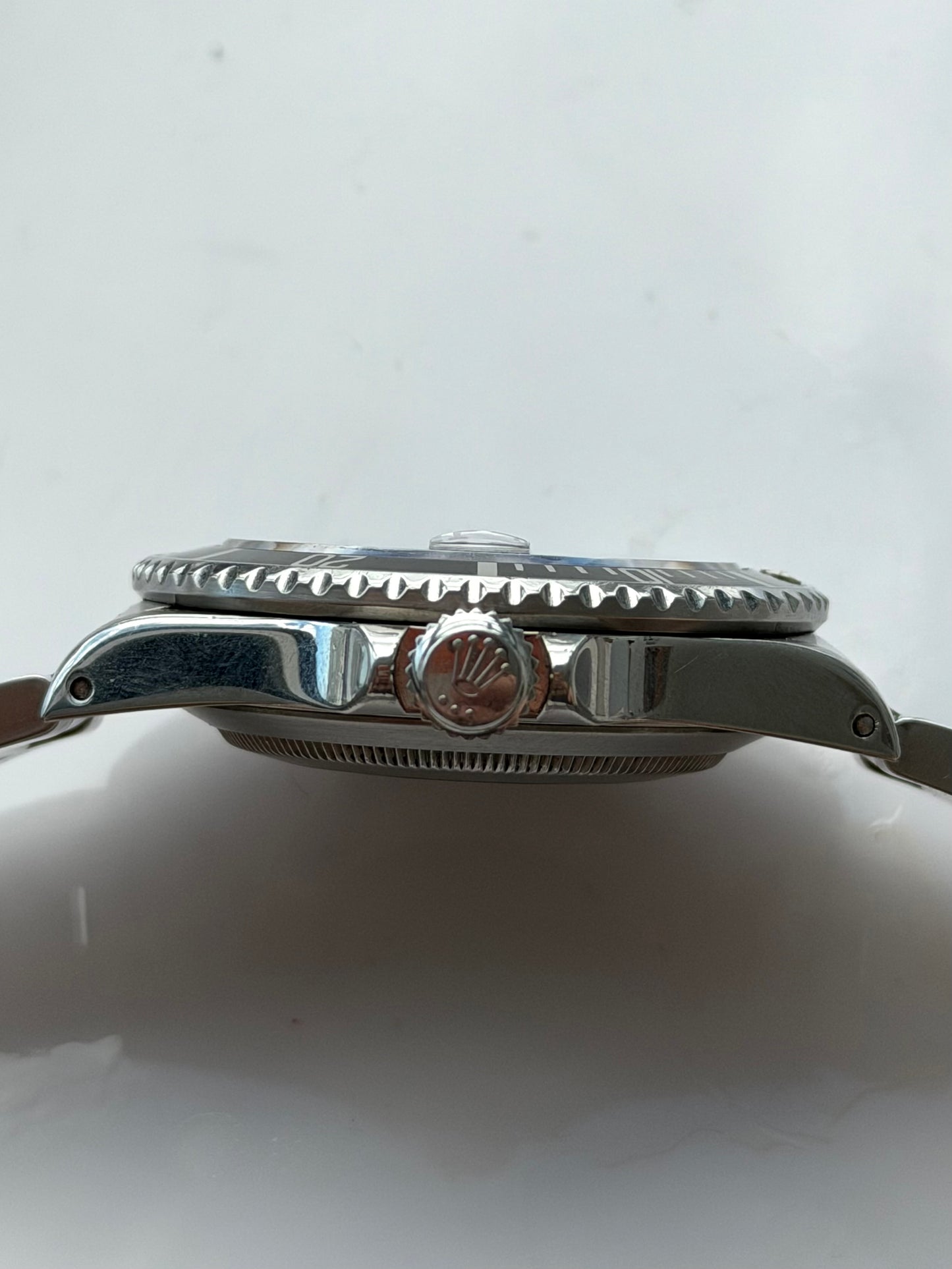 Rolex Submariner Date 16610 1996 Box and Booklets