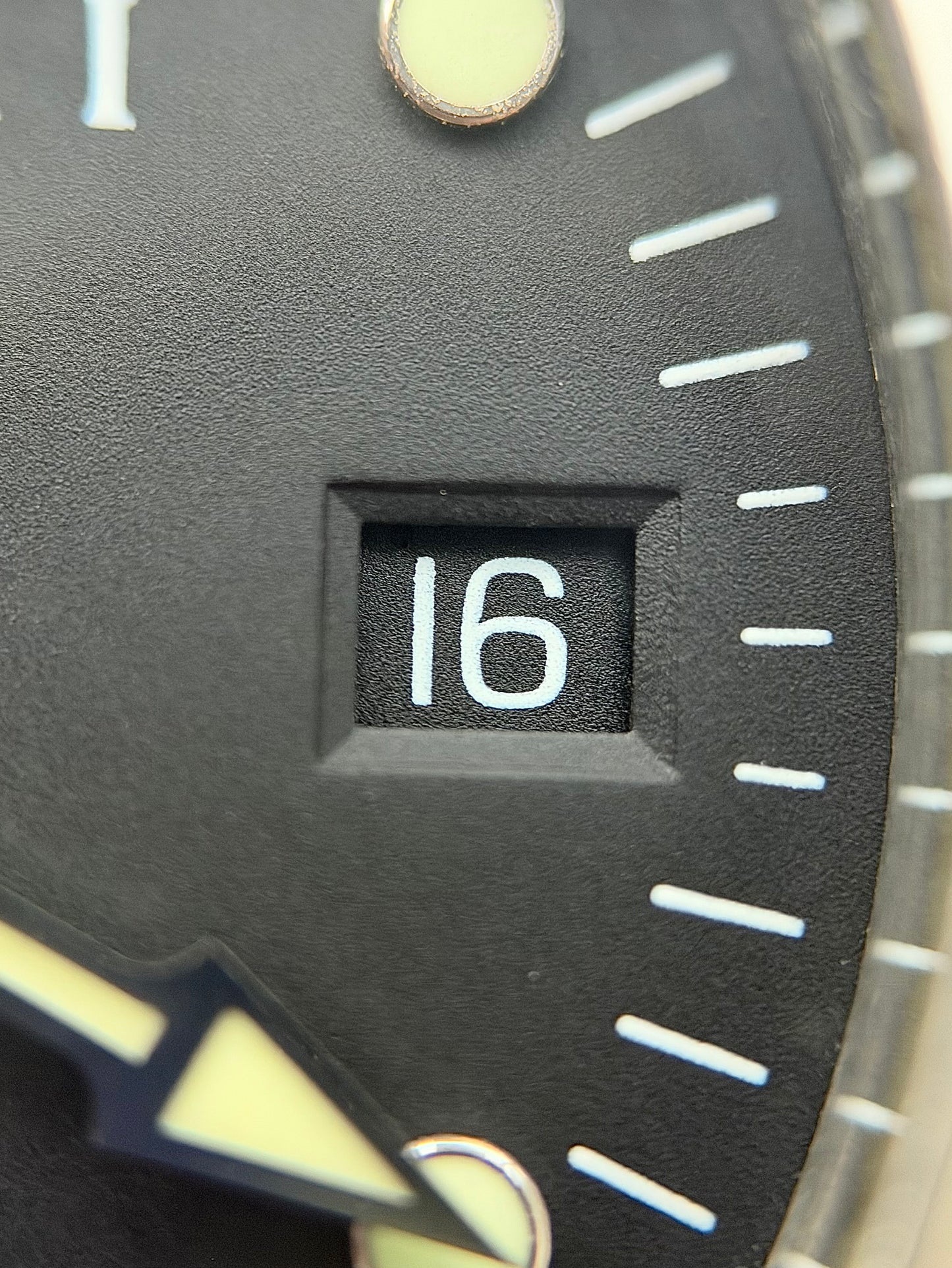 Bvlgari SD38S Diagono Scuba Date with Papers