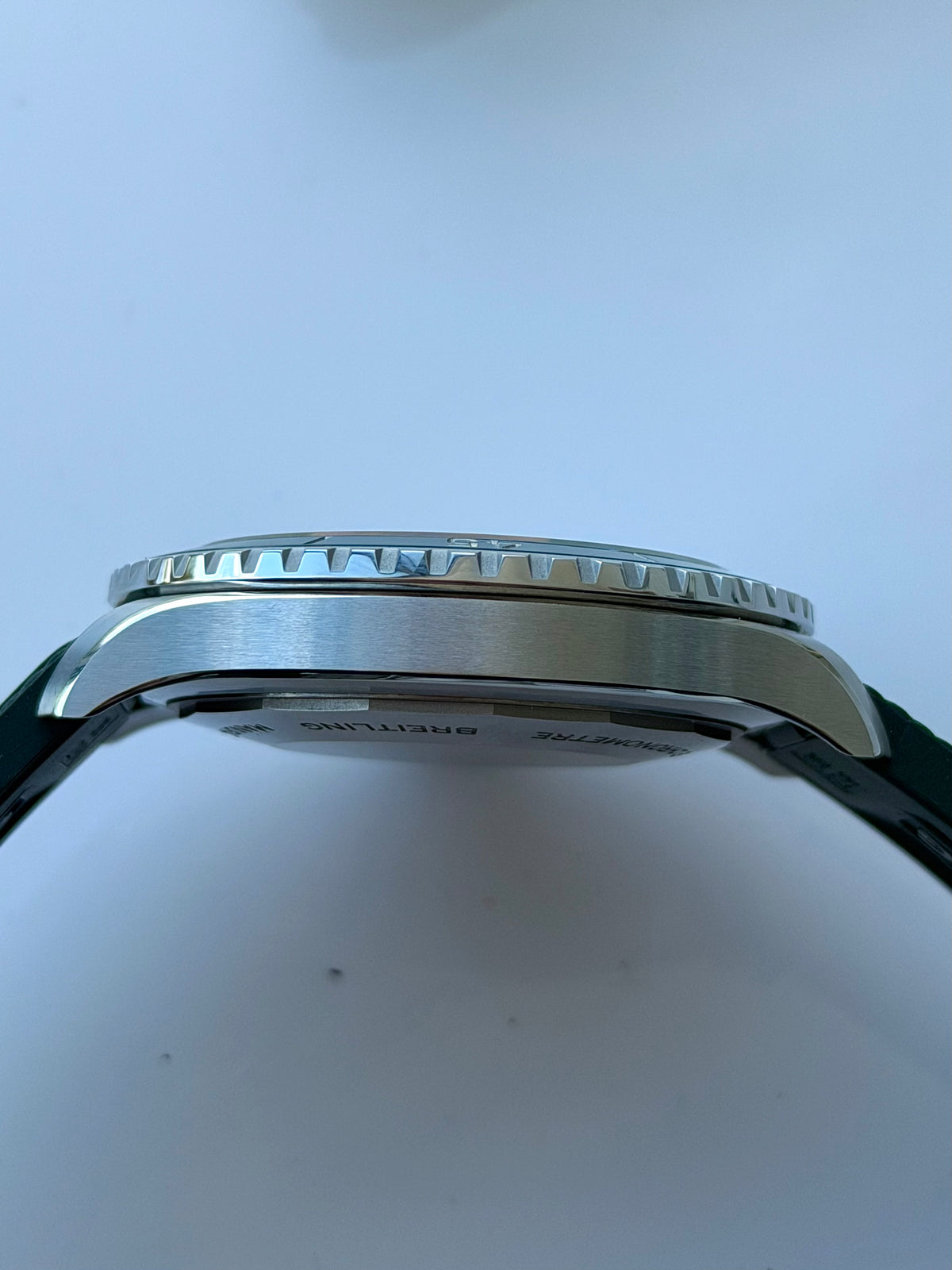Breitling Superocean 44 Green Full Set 2024