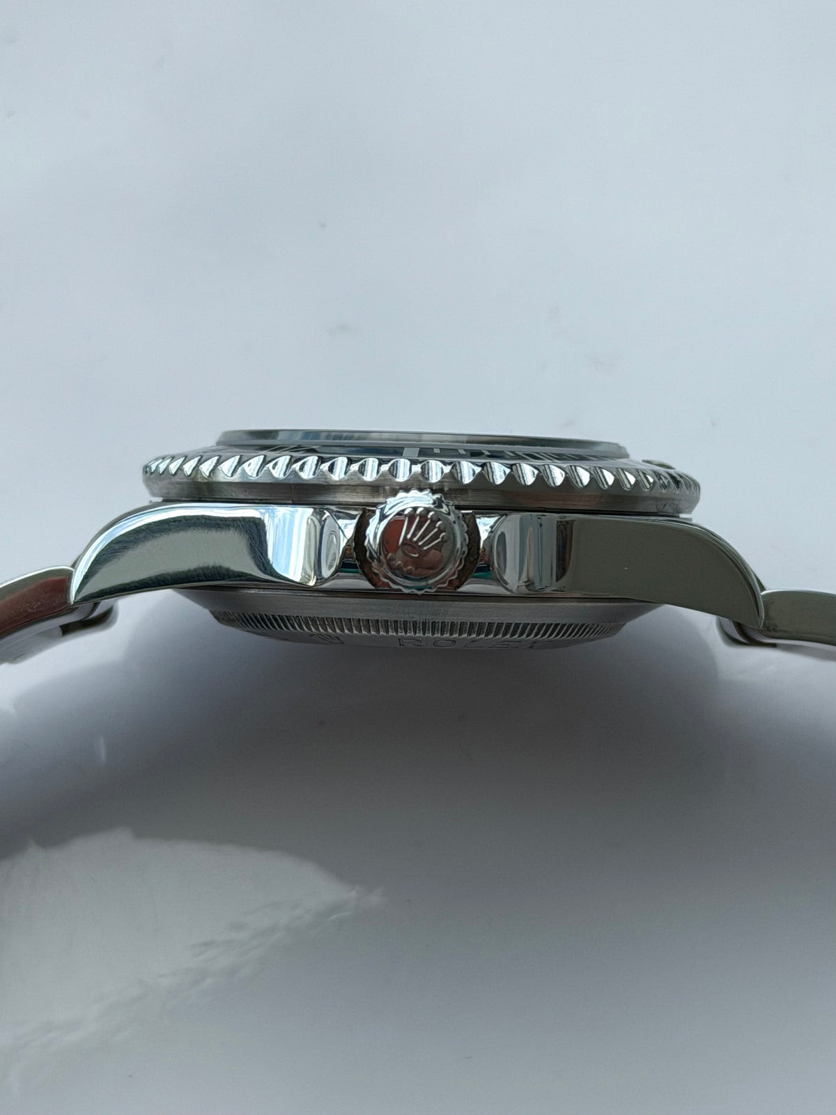 Rolex Sea-Dweller 16600 Full Collectors Set 2005