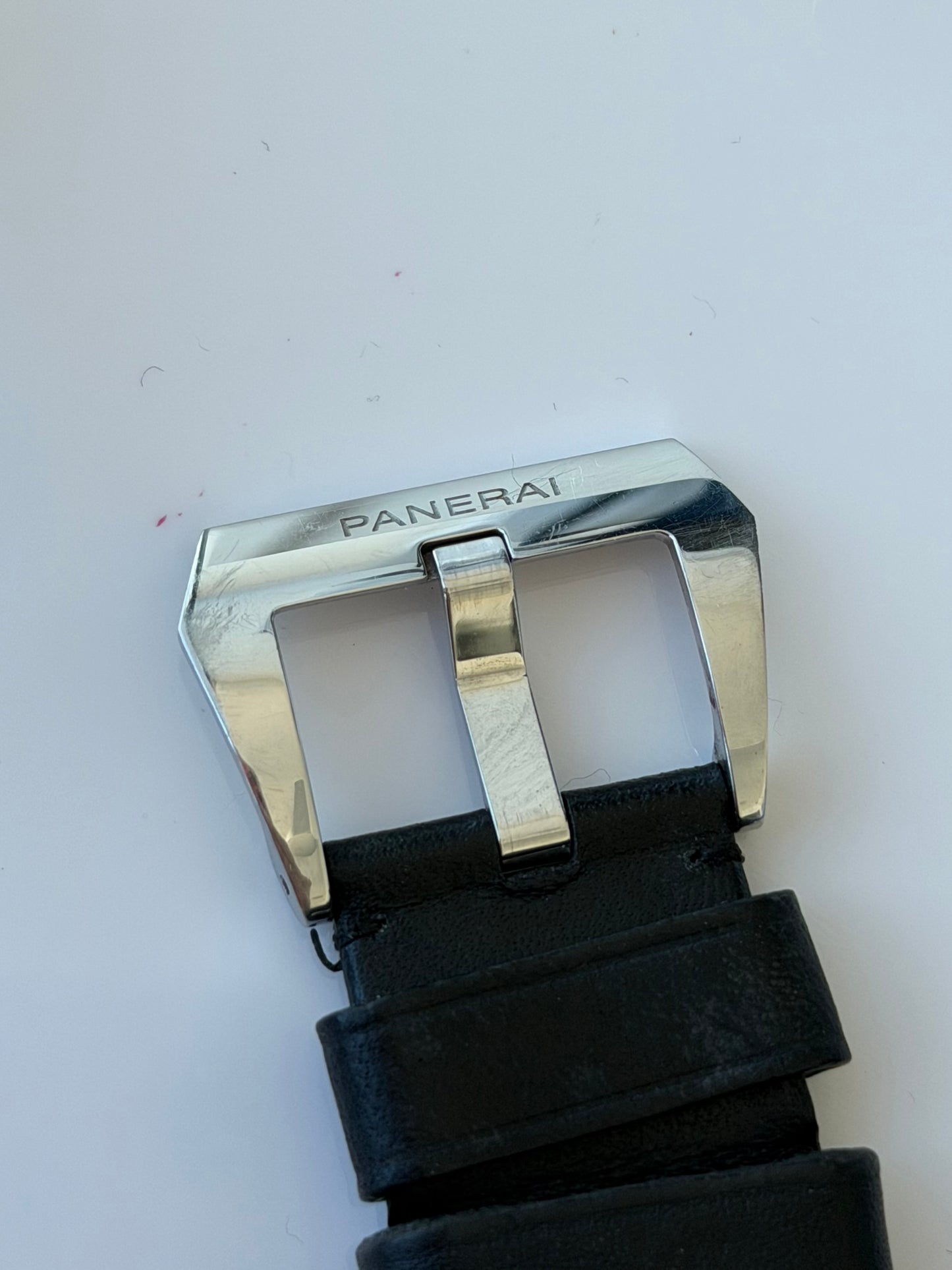 Panerai Luminor PAM00000 with Papers 2011