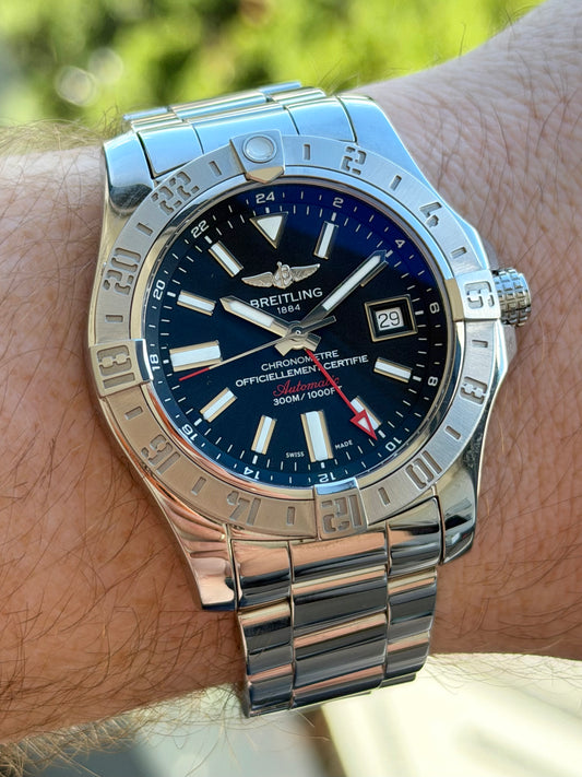 Breitling Avenger II GMT 2015 with Papers A3239011