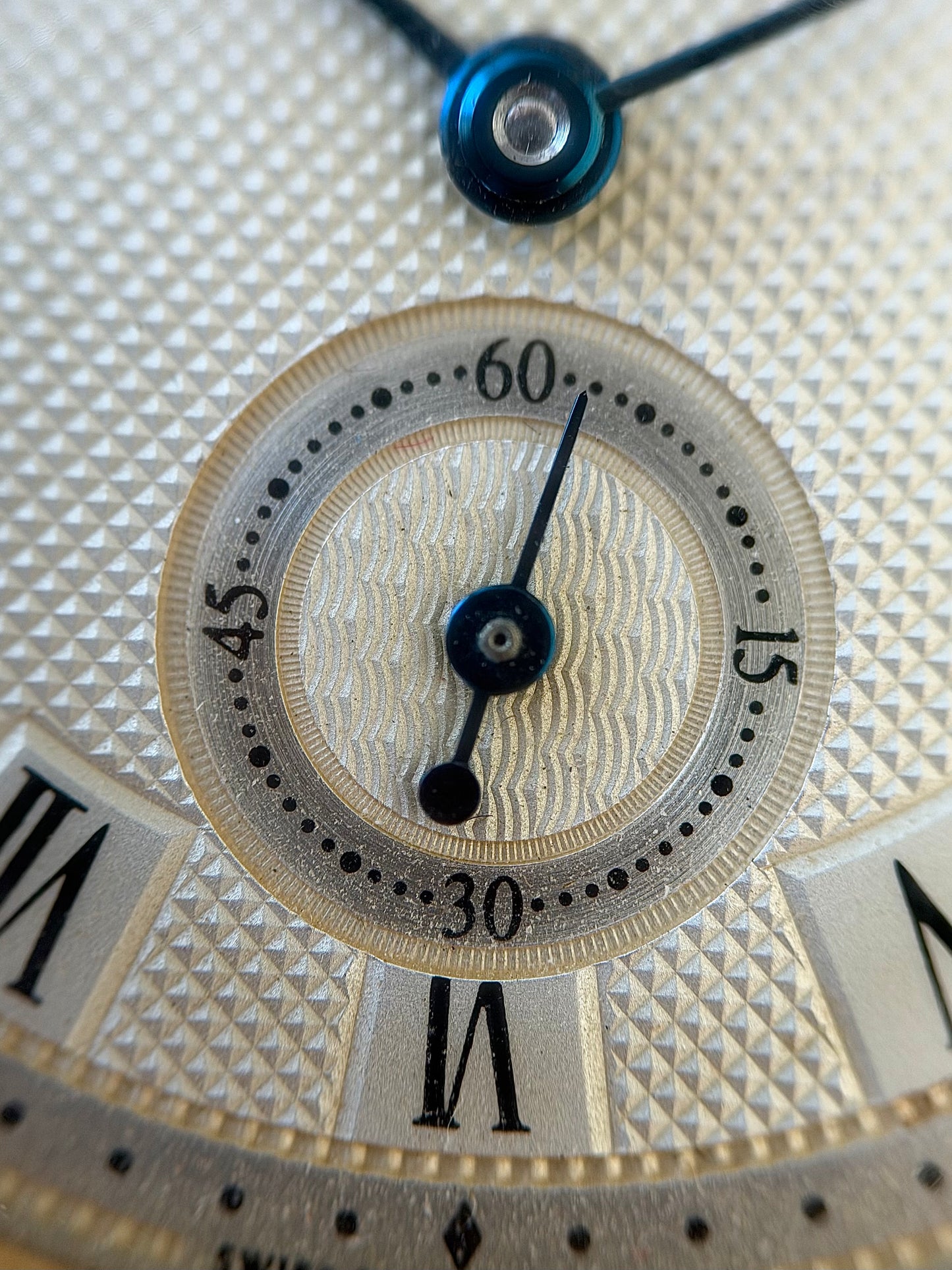 Breguet Classique Sub Seconds 3910BA/15/286