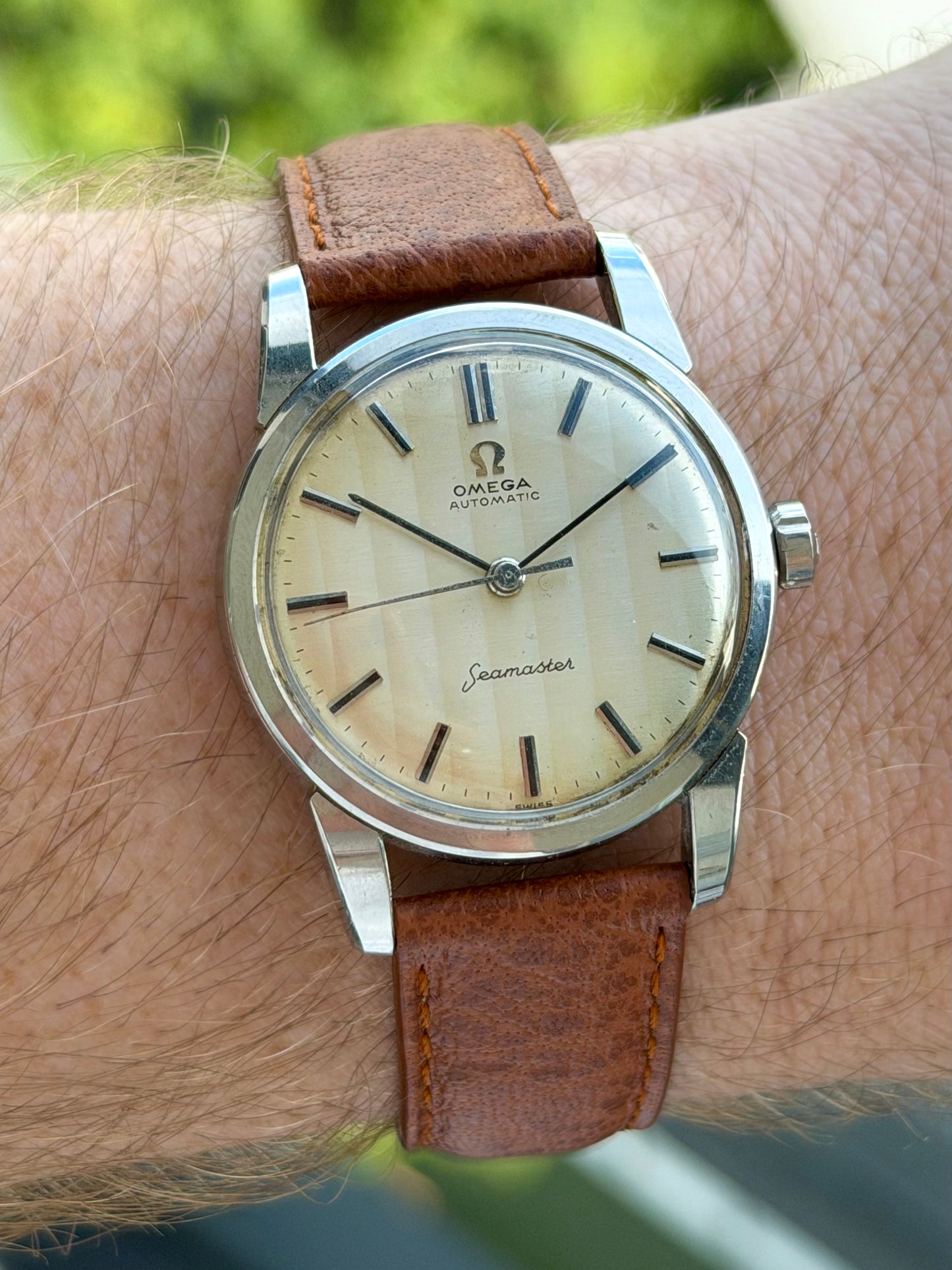Omega Seamaster Silver Pattern Dial with Box