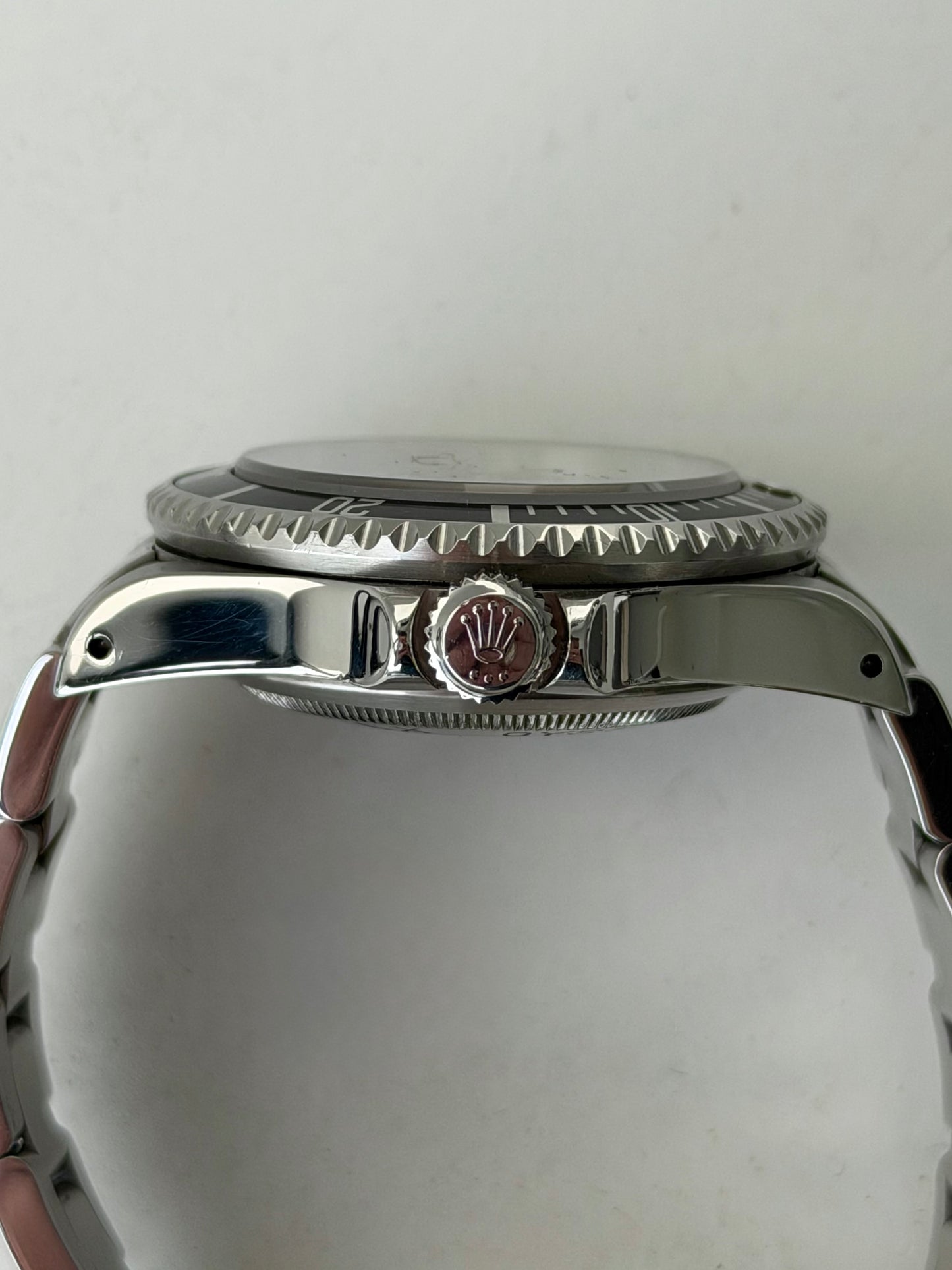 Rolex Sea-Dweller 16600 “Swiss Only” Dial 1999 with Box