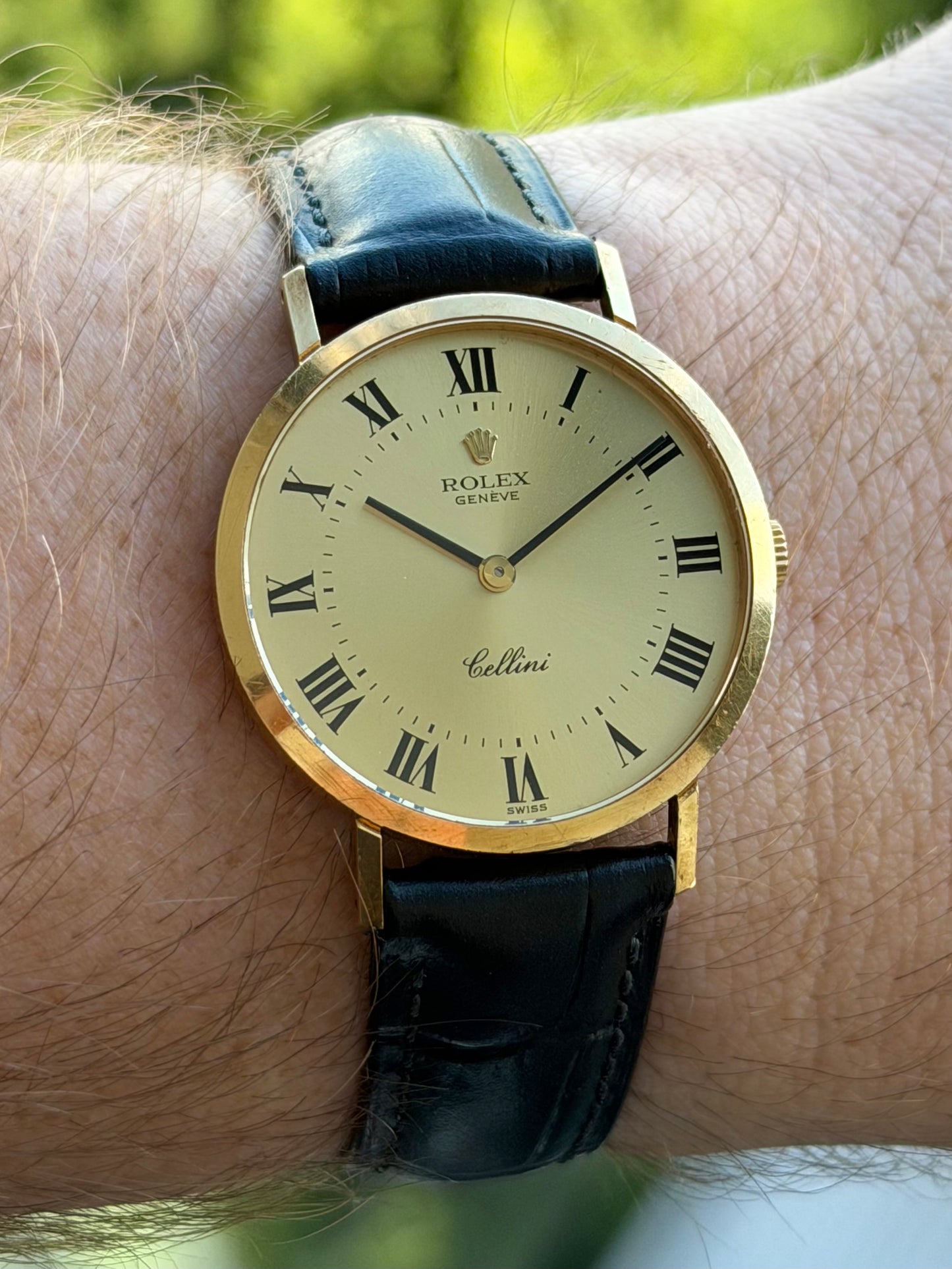 Rolex Cellini 18k Solid Gold Slimline 1976 with Rolex Buckle