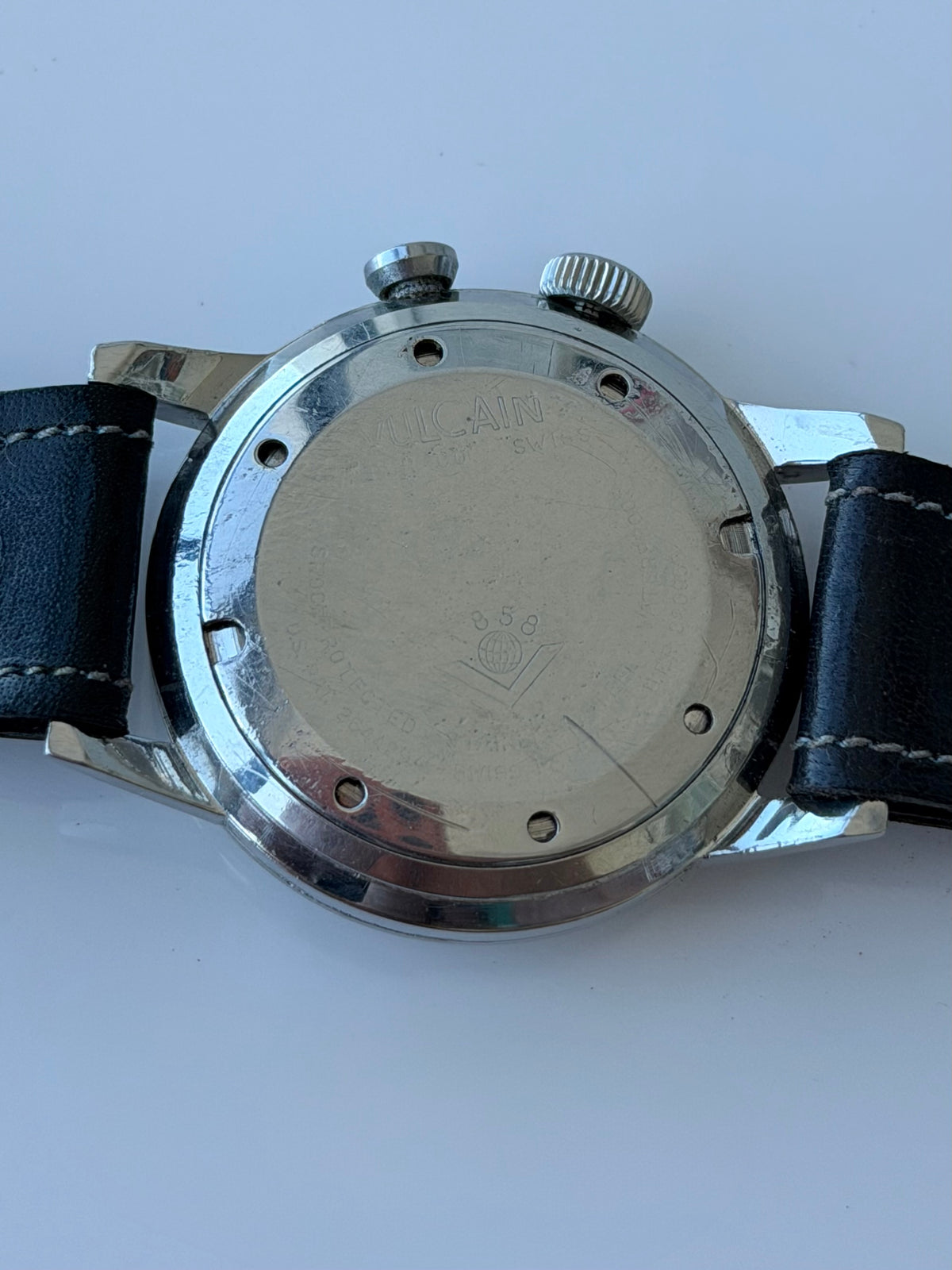 Vulcain Cricket Alarm Date S1522A