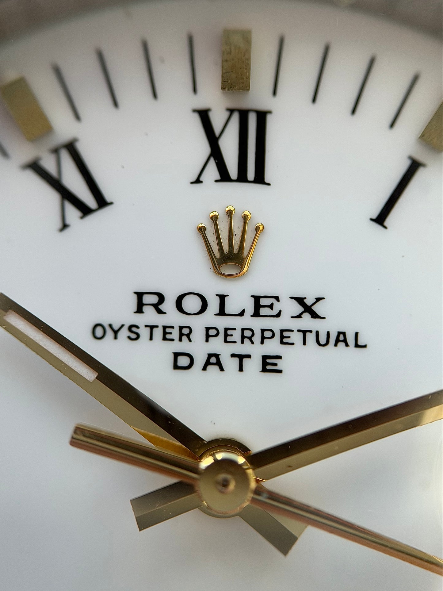 Rolex Oyster Perpetual Date White Dial 15210 1994