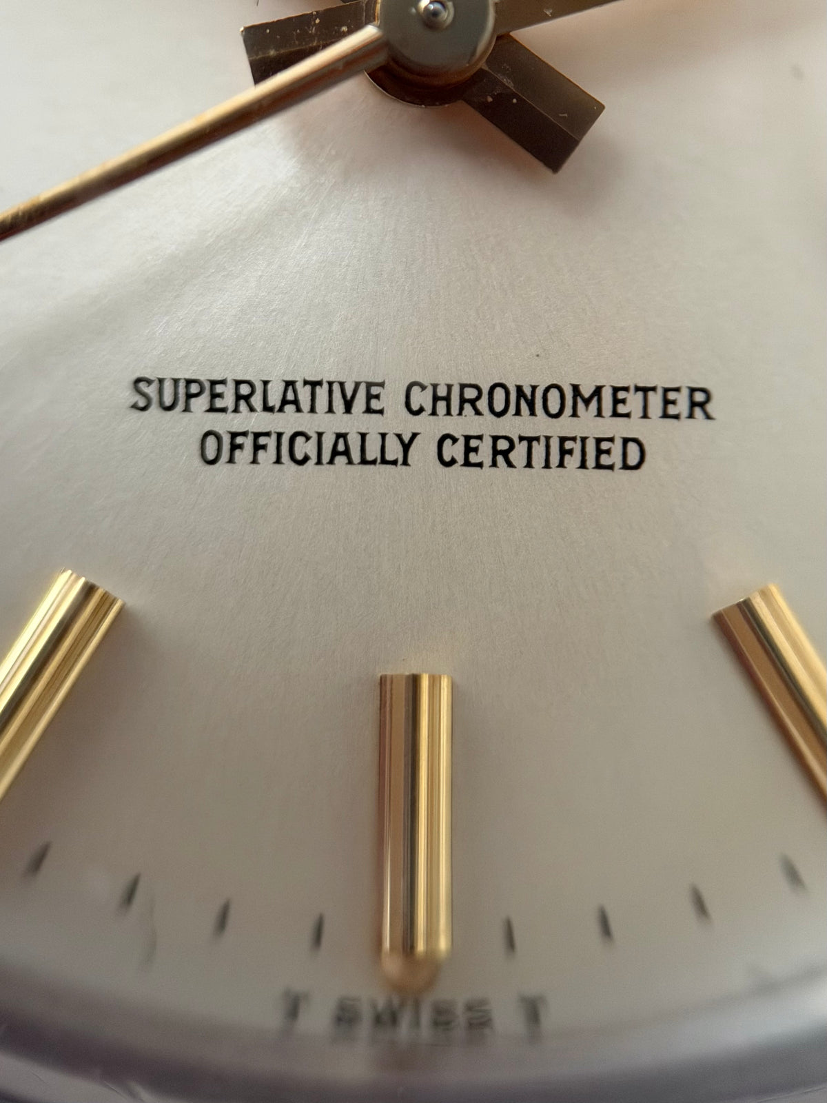 Rolex Oyster Perpetual Date Gold Hour Markers 15000 1983