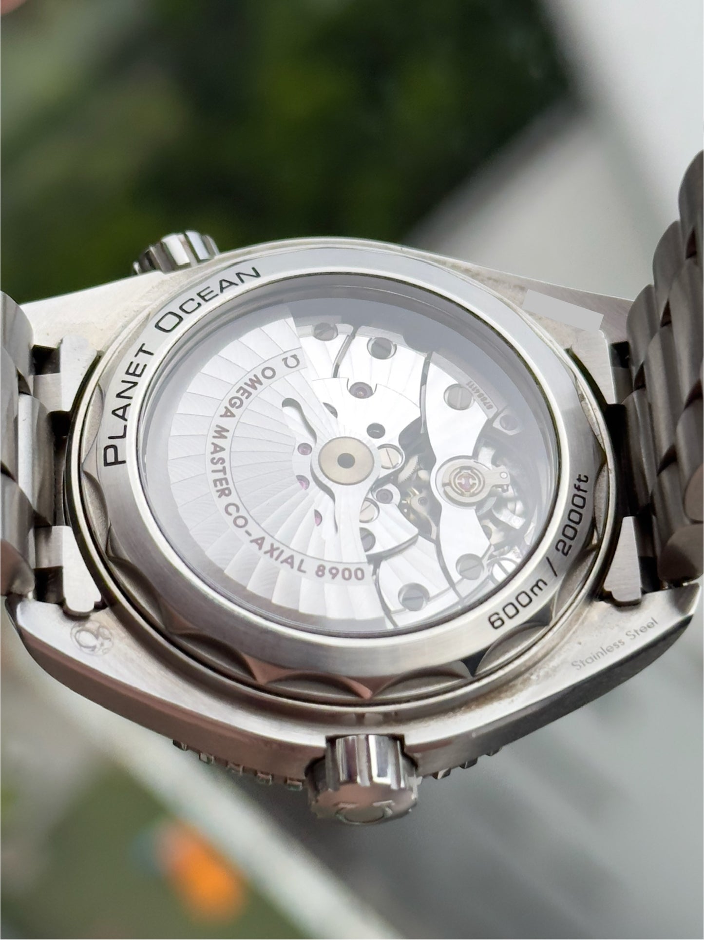 Omega Seamaster 600 Planet Ocean 215.30.44.21.01.001
