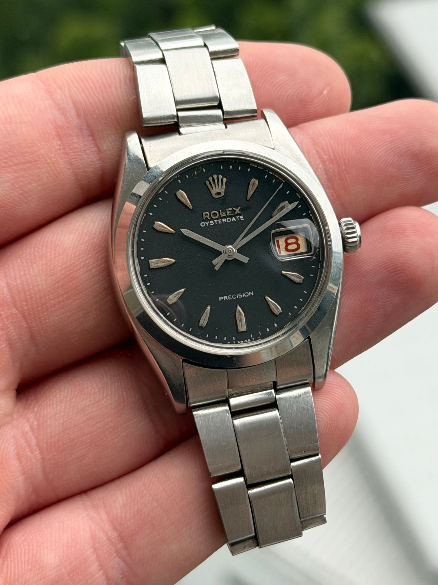 Rolex Oysterdate Black Dial Roulette Date Wheel