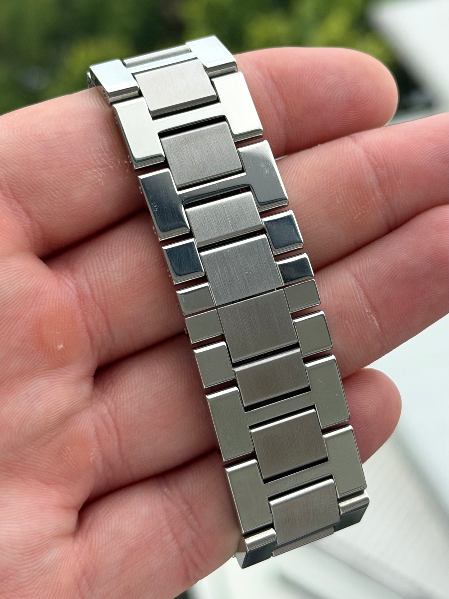 Cartier Tank Solo XL on Bracelet with Papers W5200028