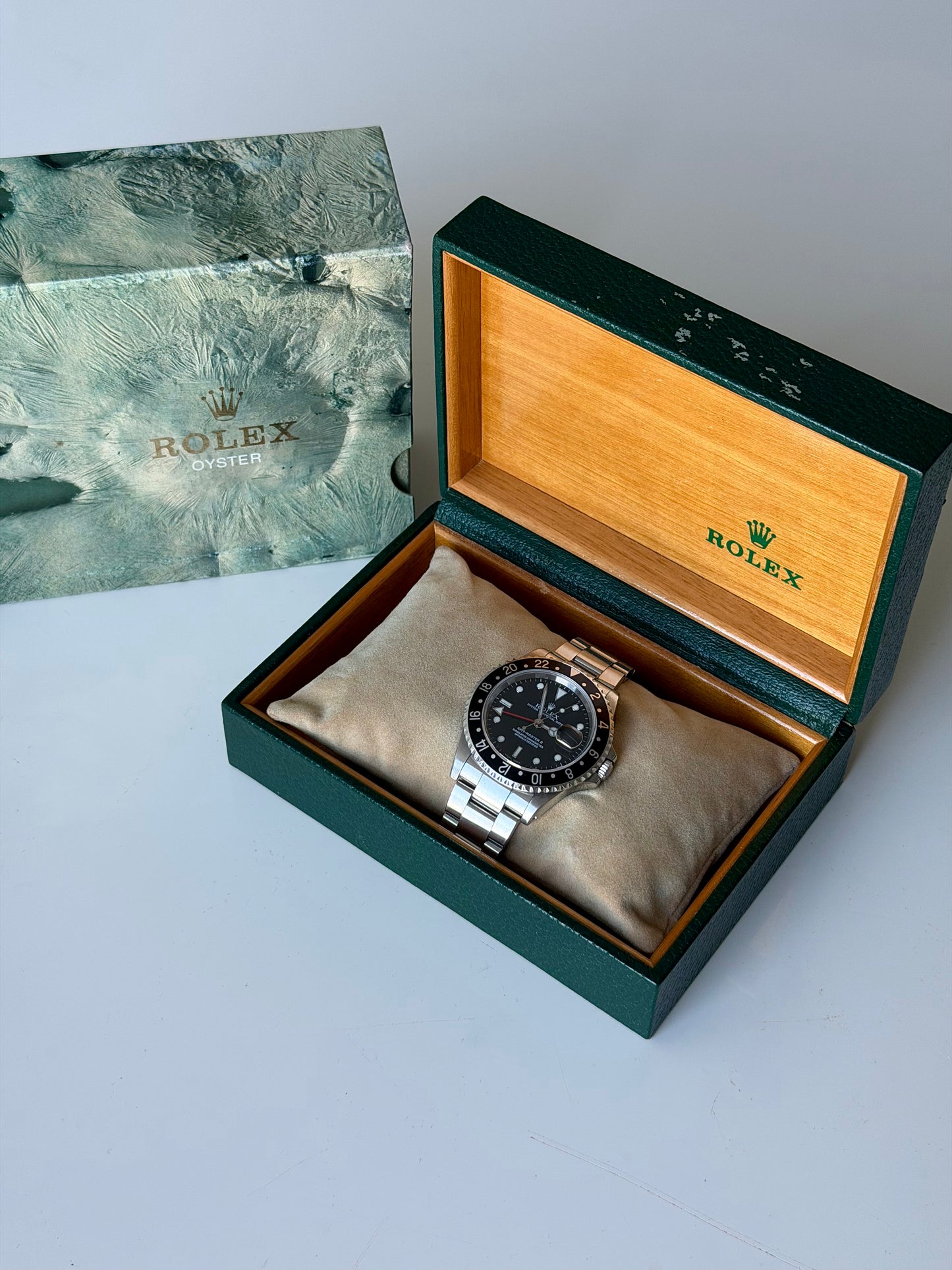 Rolex GMT Master II Black Bezel 16710 2001 with Box