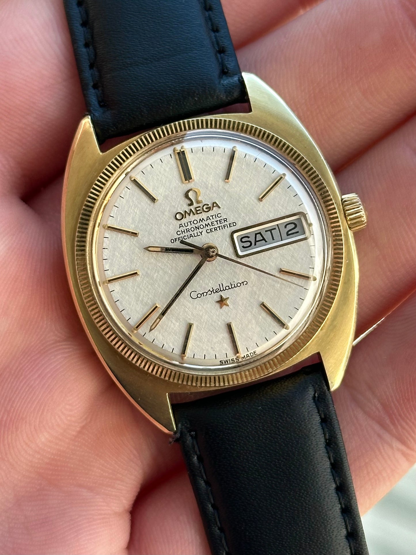 Omega Constellation White Linen Dial Gold Bezel 168.029