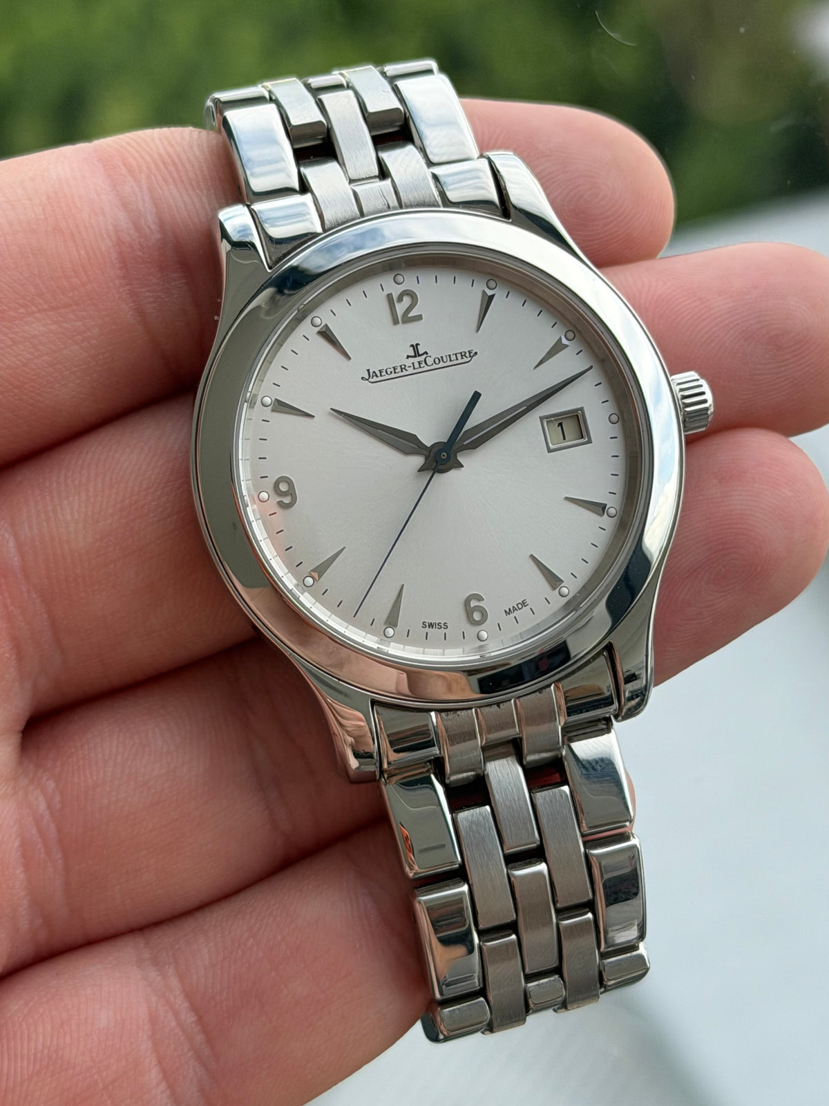 Jaeger-LeCoultre Master Control Automatic Silver Dial on Bracelet 147.8.37.s Full Set
